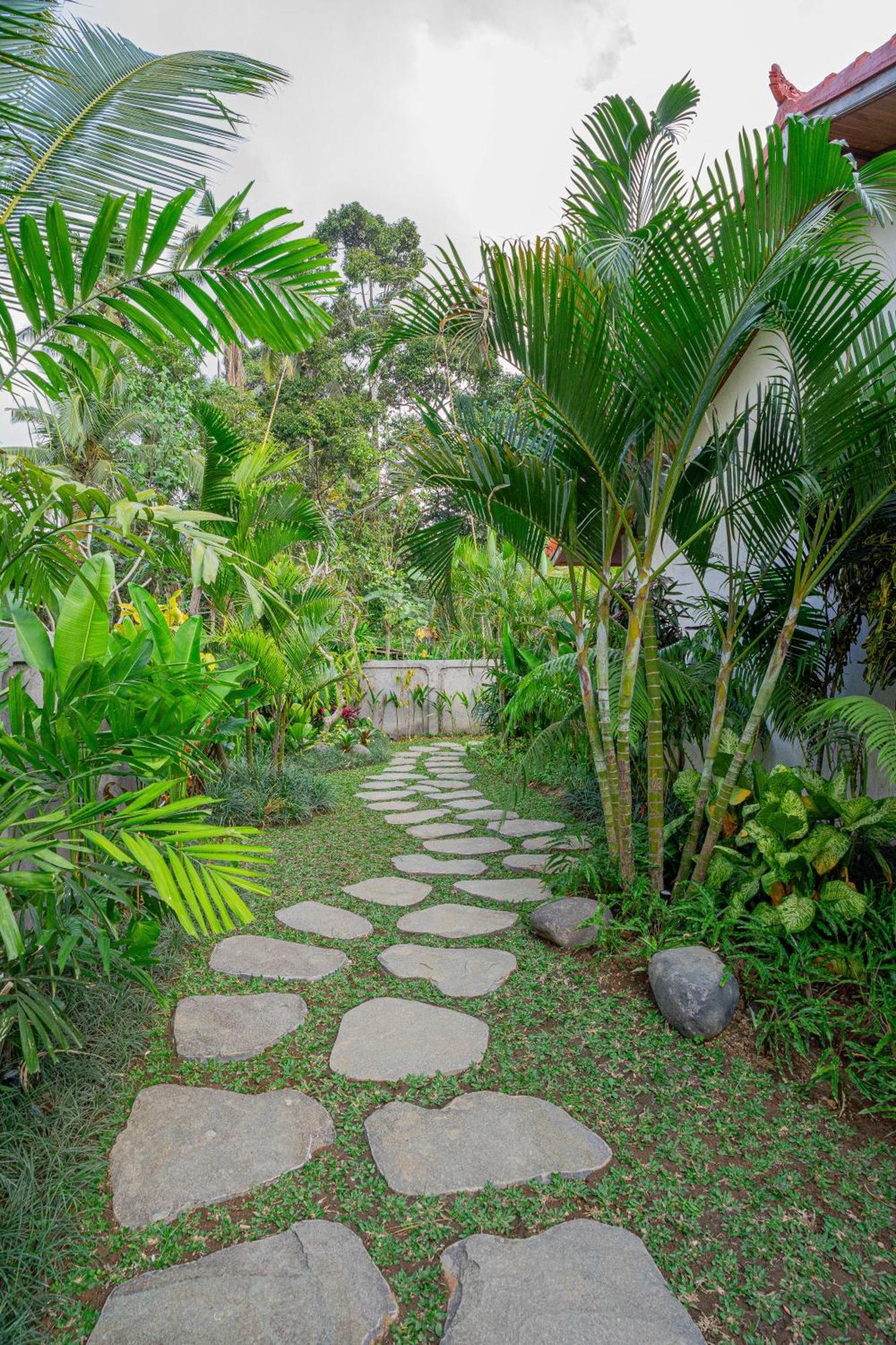 Puri Kurnia Ayu Hotel Ubud  Ngoại thất bức ảnh